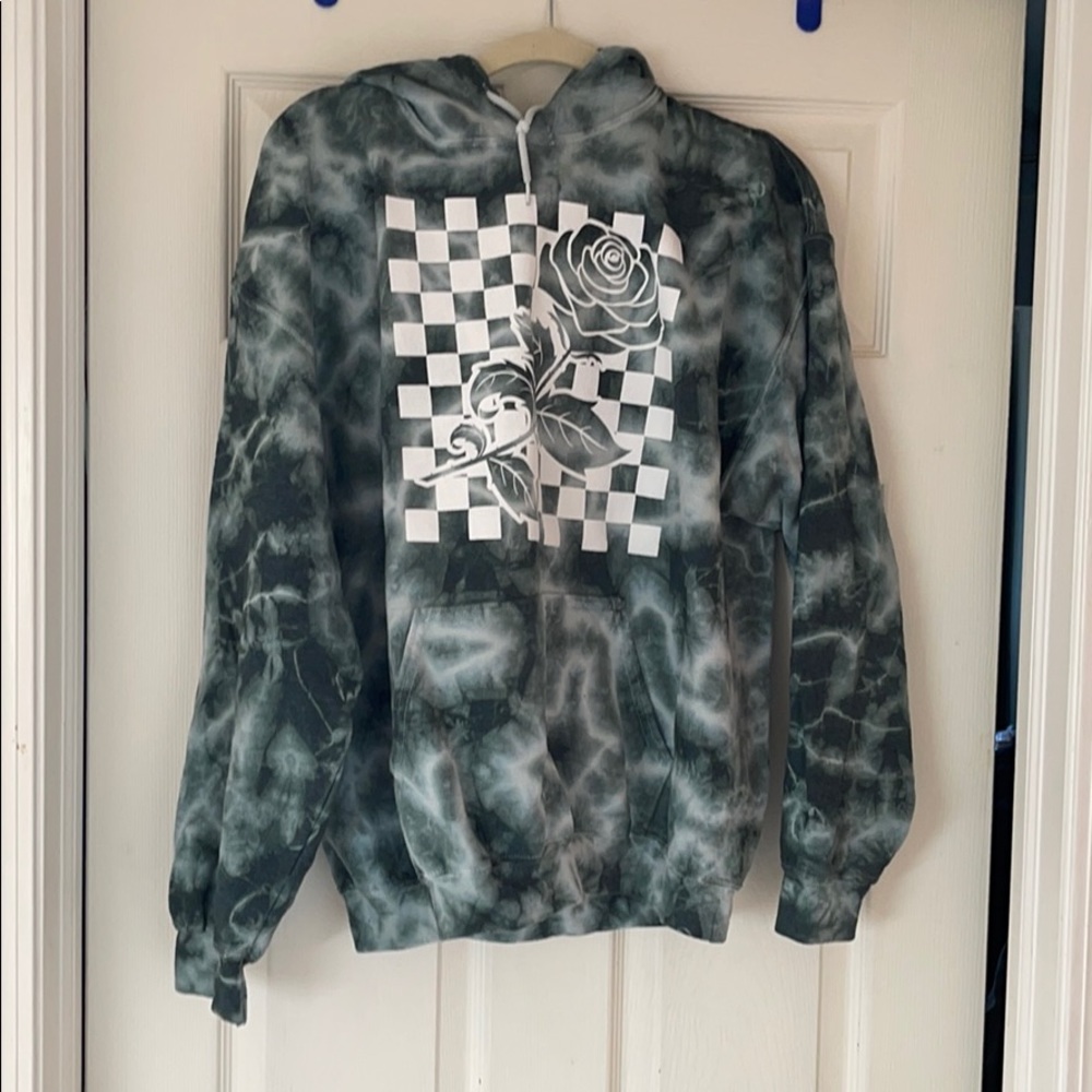 Rue 21 sweater
